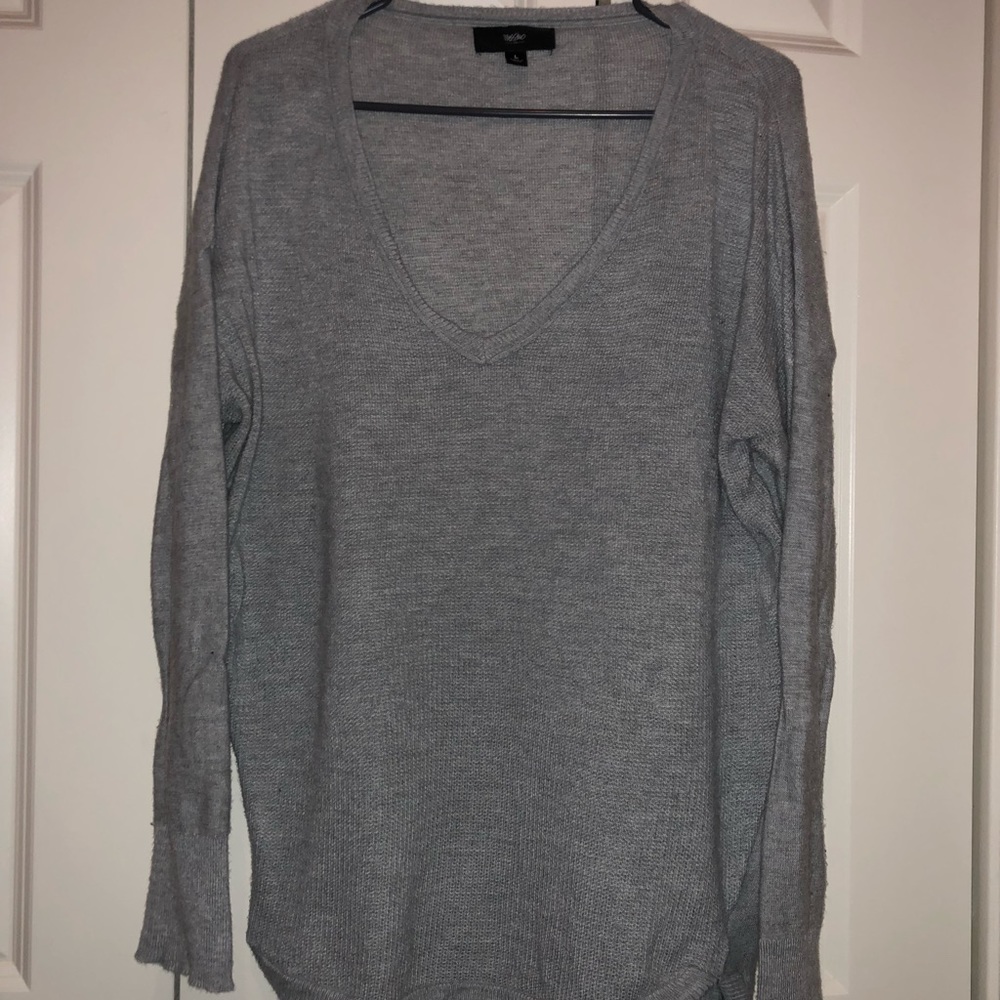 Gray L sweater